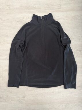 Columbia Black Quarter-Zip Fleece Top